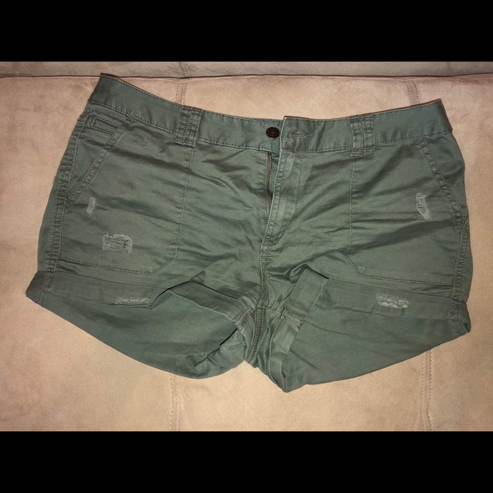 Mid Rise Shorts